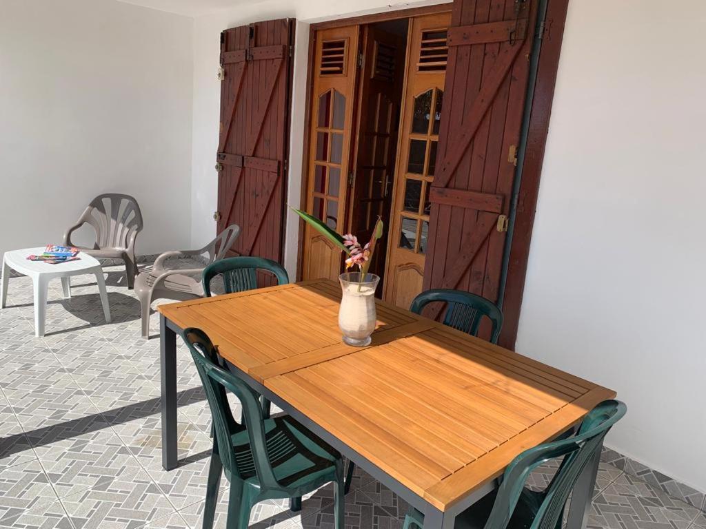 Вилла La Terrasse Du Houelmont Gourbeyre Экстерьер фото